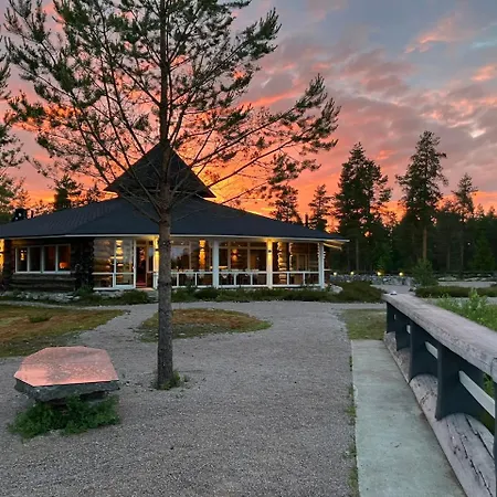 Szálloda Hunurijaervi Resort***** Harma