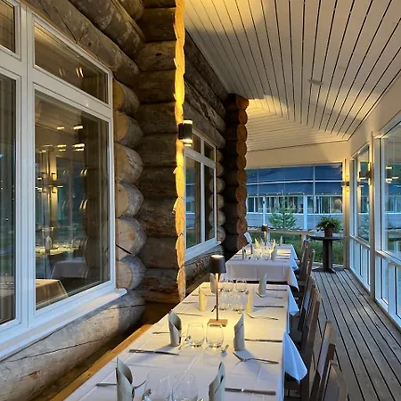 Hunurijaervi Resort***** Hotelli Harma