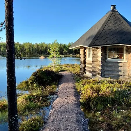 Hunurijaervi Resort***** Hotelli Harma